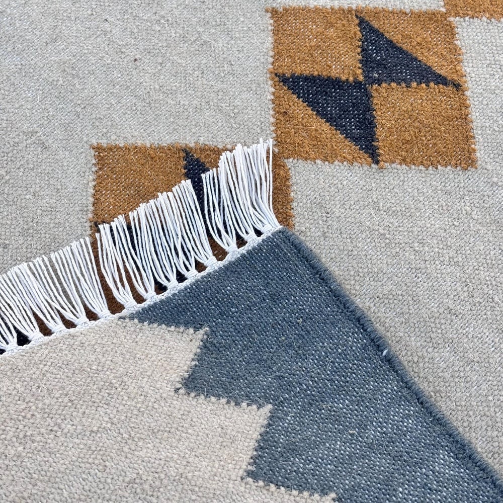 Handmade Wool Multicolor Vintage Dhurrie For Home